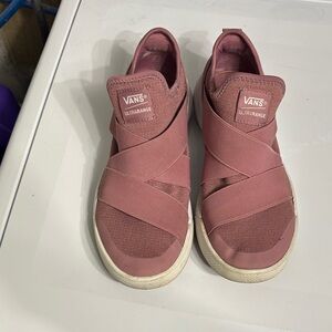 Vans UltraRange Rose Sneakers